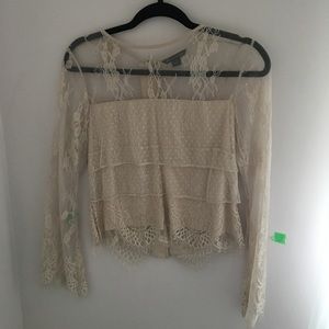 NEW BEAUTIFUL BLOUSE